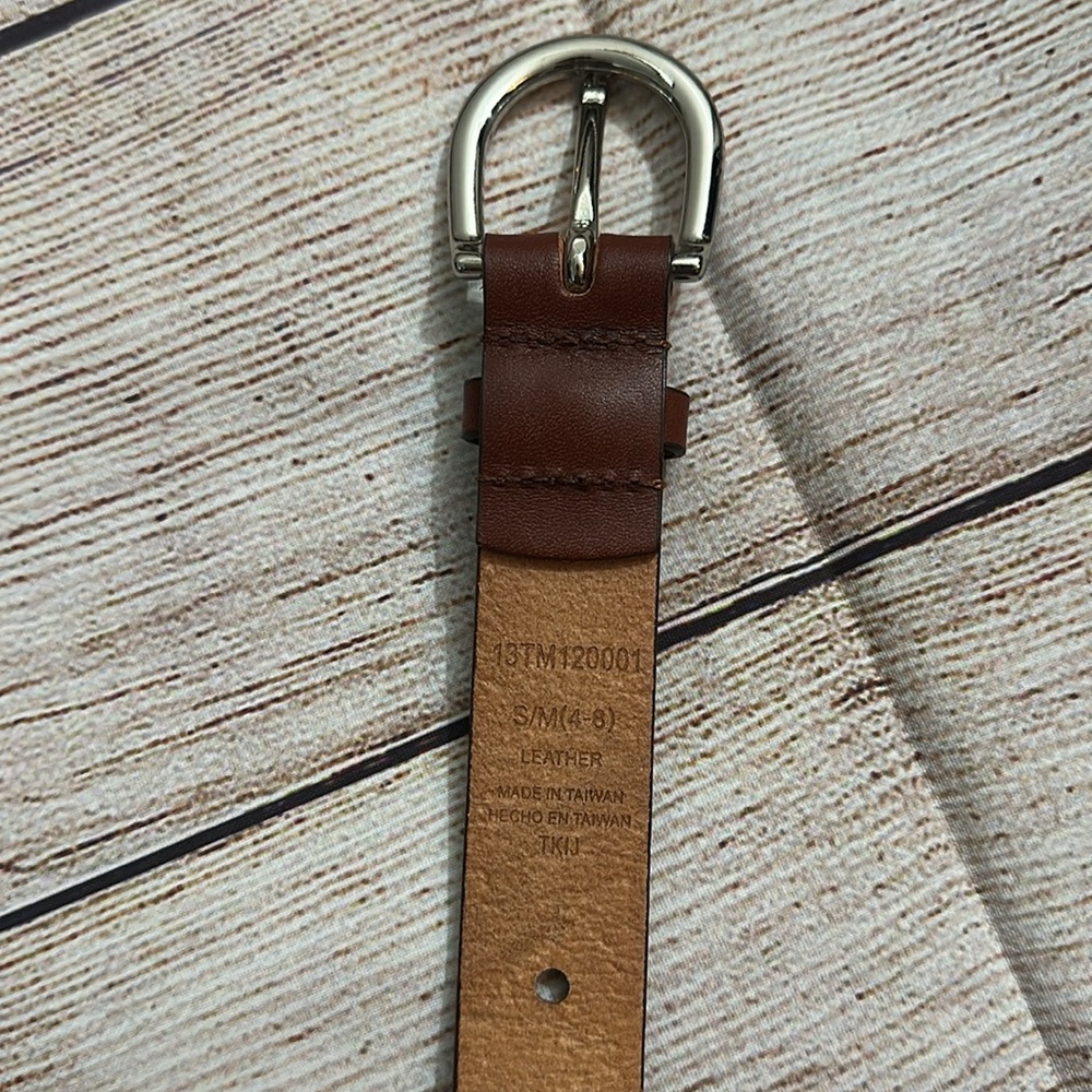 Women's Slim Leather Belt in Brown with Polished Silver Buckle - Picture 3 of 4